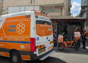 פעוטה בת שנתיים במצב קשה לאחר חנק