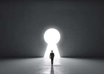 הרב ארז קדוסי עם הסיפור שפותח שערי שפע במוצאי שבת