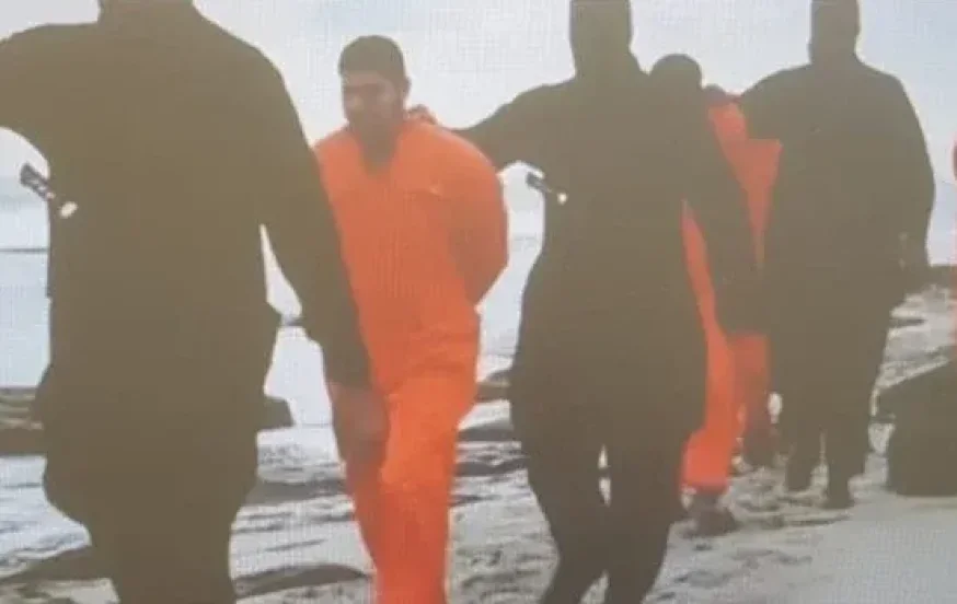 כתב אישום חמור: תושב הנגב הפיץ תכנים של דאע"ש והחזיק נשק מסוג M16