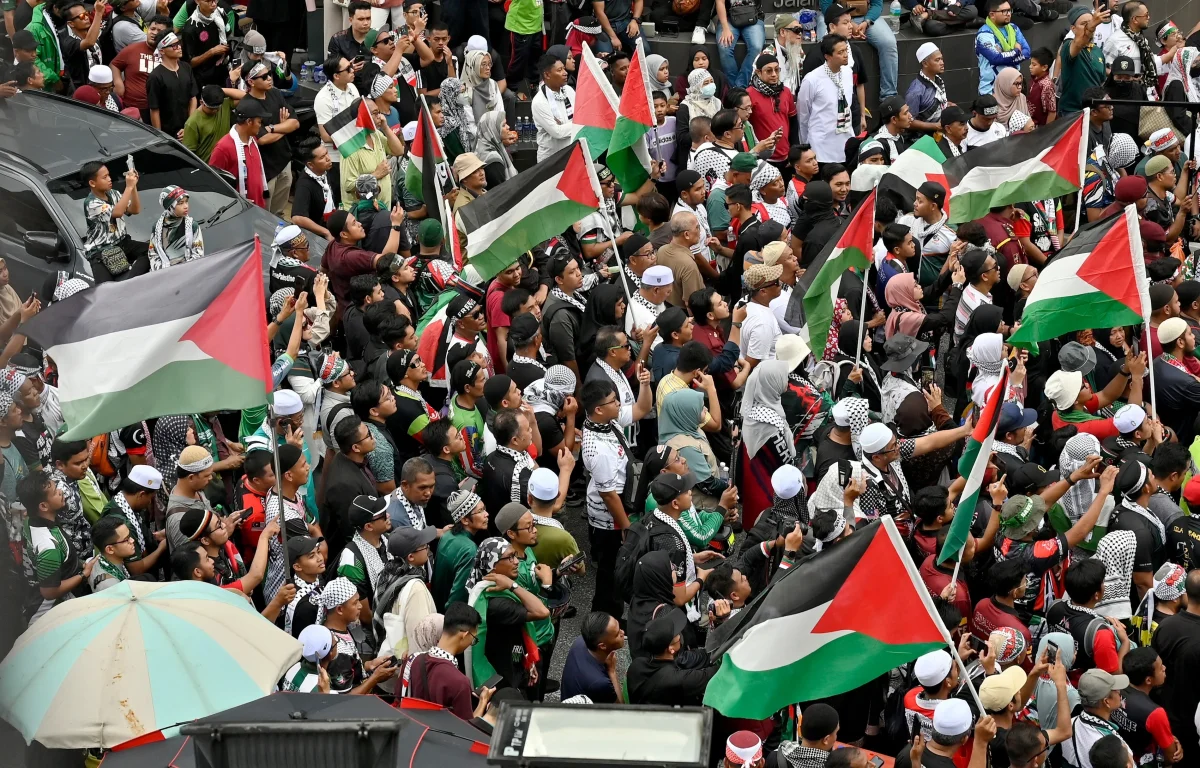 הפגנה פרו פלשתינית הפגנה פרו פלשתינית