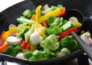 מחקר חדש: ירקות מצליבים עשויים להפחית משמעותית את הסיכון לסרטן המעי הגס