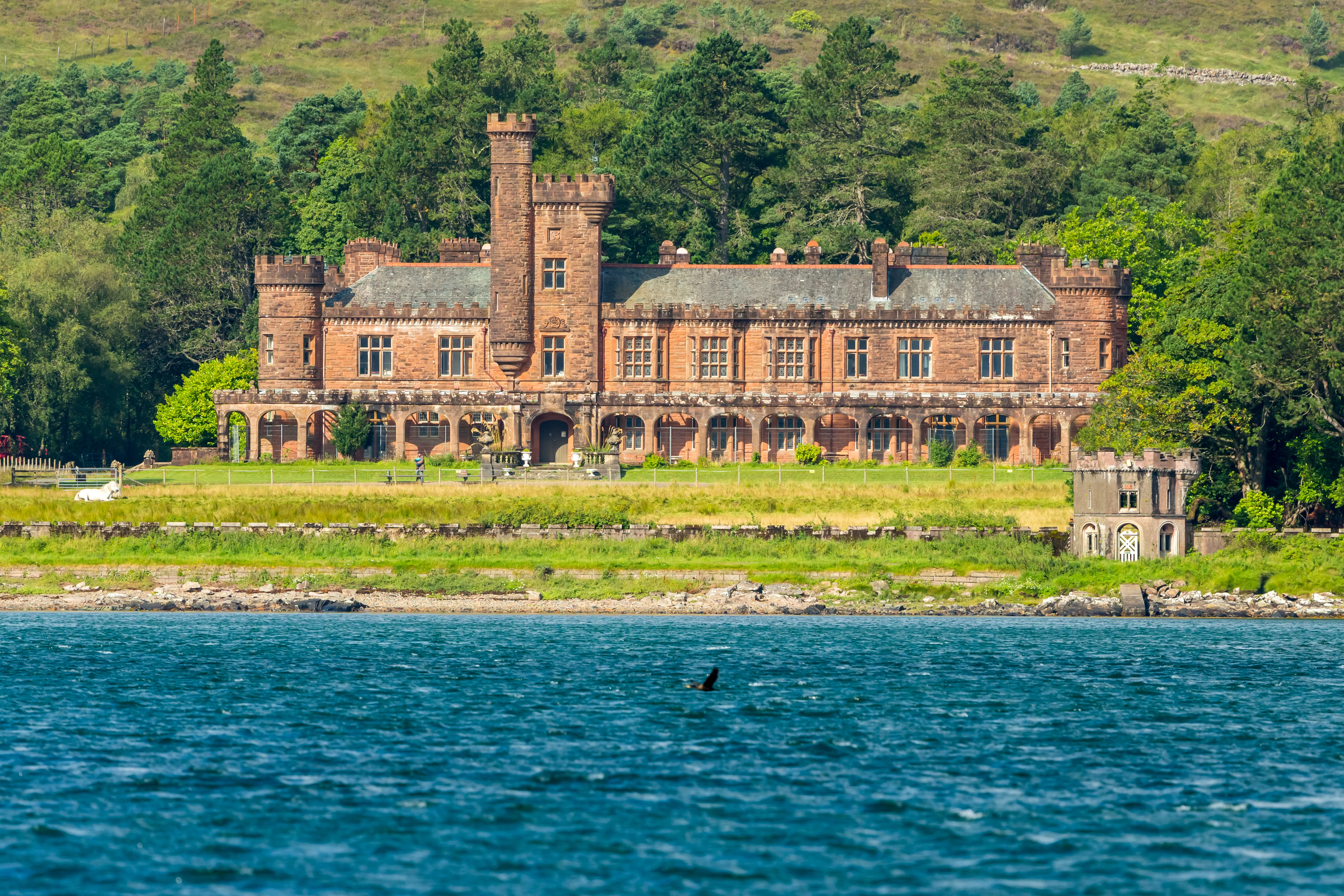 טירת קינלוך בסקוטלנד טירת קינלוך בסקוטלנד