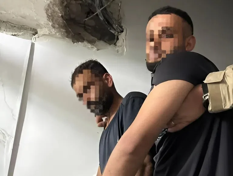 המשטרה עצרה 13 שוהים בלתי חוקיים באשדוד ובתל אביב, בהם חשוד שתכנן פיגוע