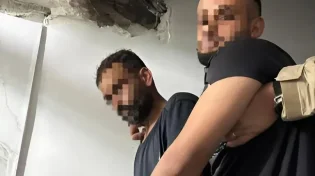 המשטרה עצרה 13 שוהים בלתי חוקיים באשדוד ובתל אביב, בהם חשוד שתכנן פיגוע