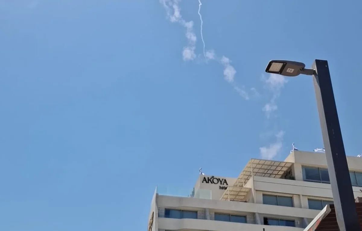 היירוט כפי שנצפה מאילת