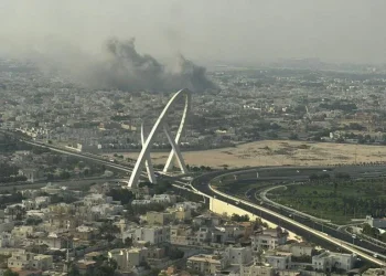 עמודת עשן גדולה היתמרה מעל דוחא שבקטאר
