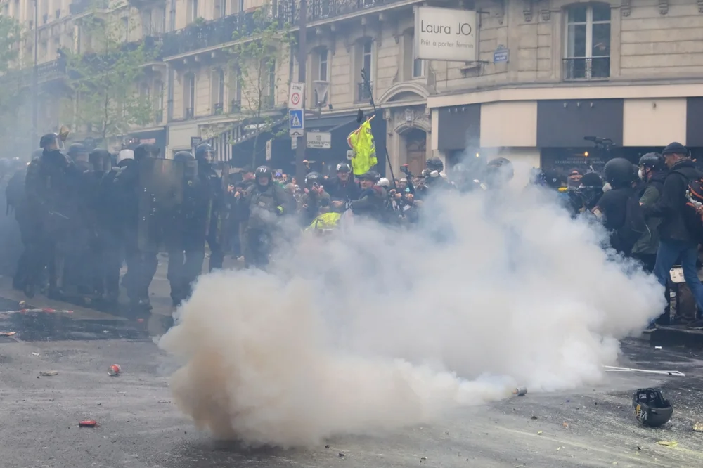 "לחסום הכול": כך נראית המחאה שמשבשת את צרפת