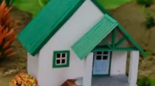 צפו: זה הבית שהוא בנה מבטון ואתם לא תאמינו באיזה גודל
