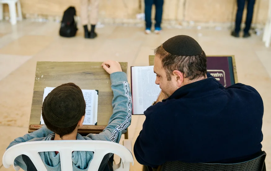 כך מעשים קטנים בבית הופכים לשיעור חיים נצחי כך מעשים קטנים בבית הופכים לשיעור חיים נצחי