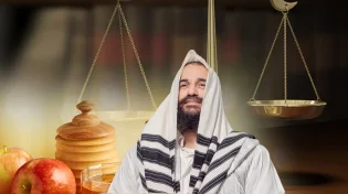מיוחד ומרגש: שניאור מעטוף משיק אלבום חזנות לימים הנוראים
