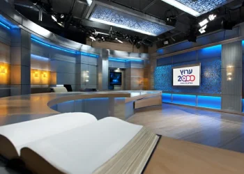 מרן הגאון רבי ניסים בן שמעון בירך בברכה נדירה את שותפי ערוץ 2000