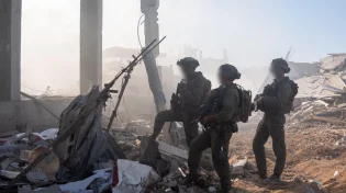 צה"ל בעומק עזה: שלוש אוגדות מתמרנות בלב העיר בדרך לשליטה מלאה