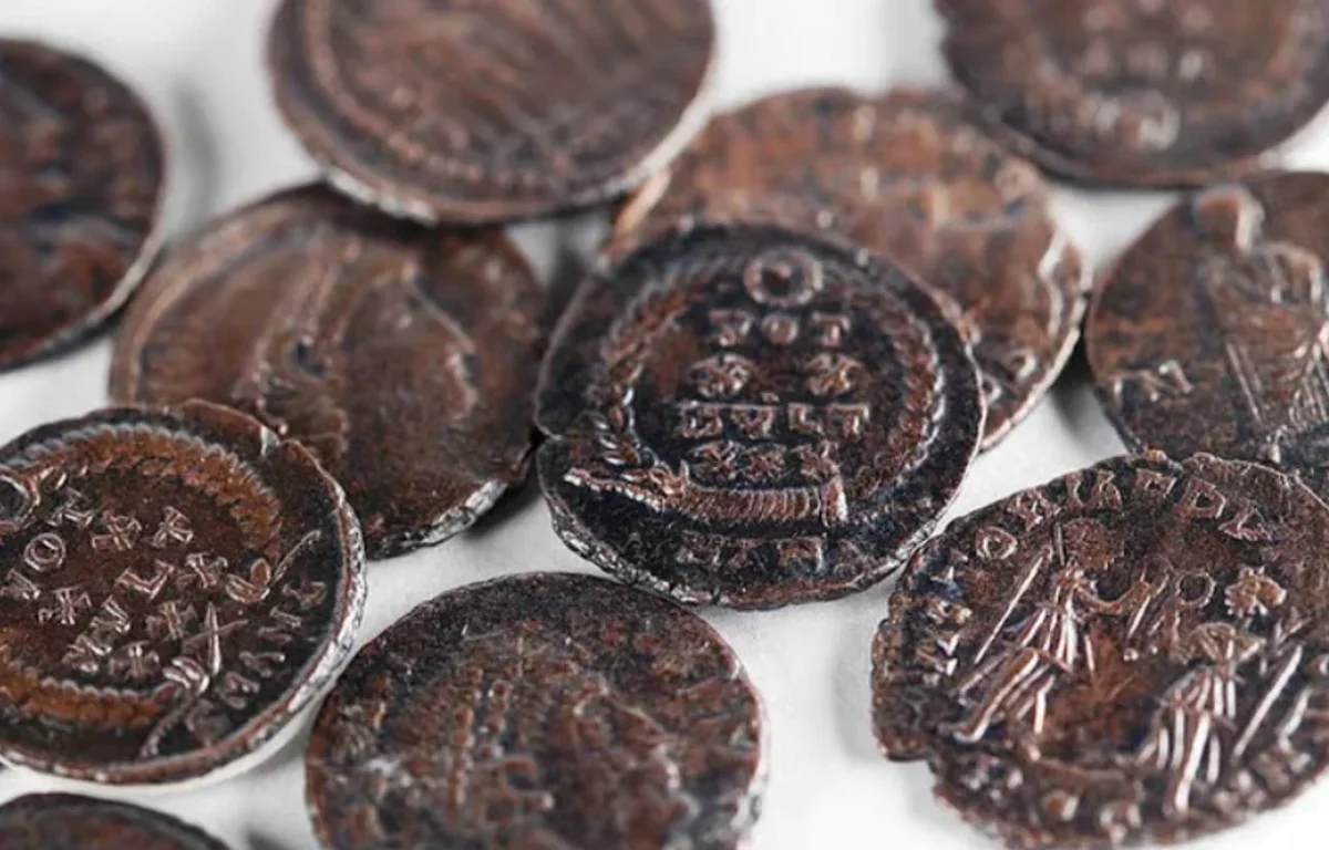 תגלית מפתיעה: מטמון בן 1,600 שנה נחשף בגליל - עדות נדירה למרד היהודי האחרון