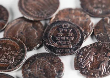 תגלית מפתיעה: מטמון בן 1,600 שנה נחשף בגליל - עדות נדירה למרד היהודי האחרון