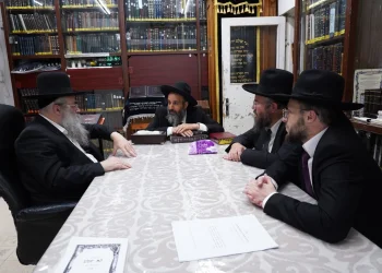 הגאון רבי יצחק שאול קנייבסקי שליט"א בברכה נדירה: "יזכו לקדש שם שמים"