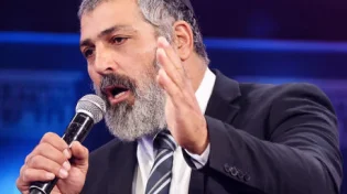צבי יחזקאלי מזהיר: "מי שלא יתעורר עכשיו, יתעורר כשתהיה דפיקה בדלת"