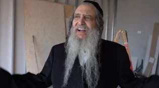 הרב שלום ארוש שליט"א בהבטחה לקראת יום הדין: 800 שותפים יקבלו מפתח פרנסה וקמע מהרש"ש