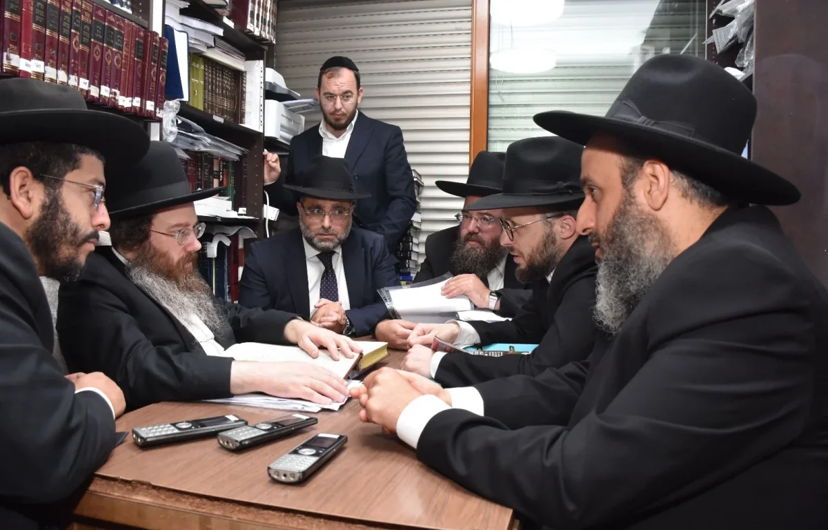 הגאון הרב עמרם פריד שליט״א: "יזכו לשפע ברכה והצלחה"