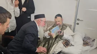 המקובל הרב דוב קוק שליט"א כתב במו ידיו: כך תוכלו לזכות לשפע וברכה