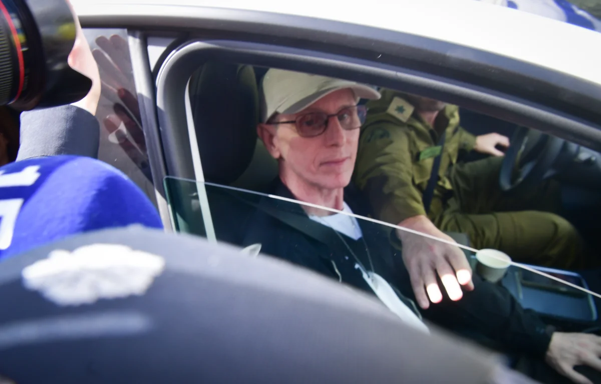 החטוף שעדיין בעזה ביקש מחברו, אוהד בן עמי: "תתפלל עליי בבית 770 בניו יורק" החטוף שעדיין בעזה ביקש מחברו, אוהד בן עמי: "תתפלל עליי בבית 770 בניו יורק"