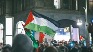 שלוש מדינות מגדירות מחדש את הקו: הכרה בפלסטין