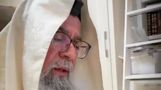 המקובל הרב יוסף ביטון חושף: שלושת הצעדים שיזכו כל יהודי בדין בראש השנה