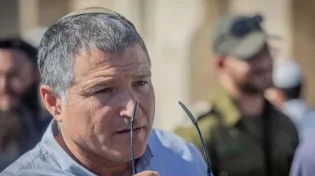 אחרי דיונים סוערים: הוועדה אישרה את מינויו של זיני לראש השב"כ