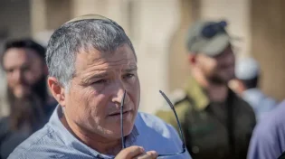 אחרי דיונים סוערים: הוועדה אישרה את מינויו של זיני לראש השב"כ
