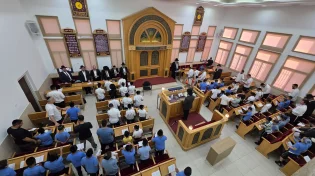 ילדי יבנה מרעידים את השמיים בסליחות מרגשות