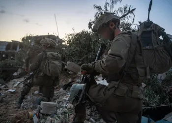 צה"ל ממשיך בפעולות נרחבות בעזה; התקדמות במו"מ עם ארה"ב על תוכנית טראמפ