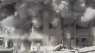 תיעוד תקיפה בעזה: בניין רב קומות קרס לאחר התרעה מוקדמת