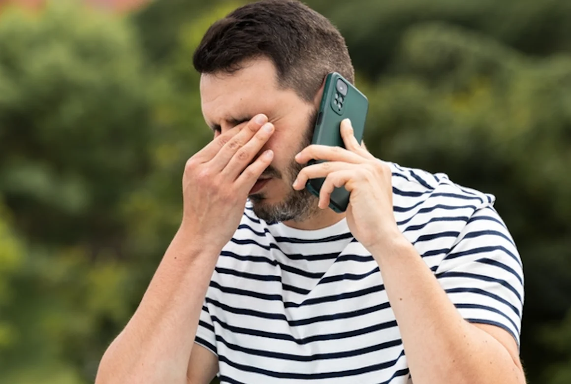 "הלו אמא?": מחקר מגלה את כפתור הרגיעה הנסתר במוח שלנו "הלו אמא?": מחקר מגלה את כפתור הרגיעה הנסתר במוח שלנו