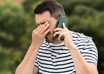 "הלו אמא?": מחקר מגלה את כפתור הרגיעה הנסתר במוח שלנו