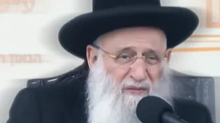 "איך שרדנו אלפיים שנות גלות?" הרב ראובן אלבז בשיחה שלא משאירה עין יבשה