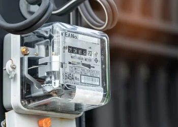 חשבון החשמל יתייקר בינואר, ועד 2026 צפוי להתעדכן רבעונית: העלות תאמיר, השיטה משתנה