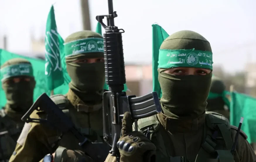 מחלוקת בחמאס סביב מתווה טראמפ: דיונים פנימיים, הסתייגויות ואיומים מצריים