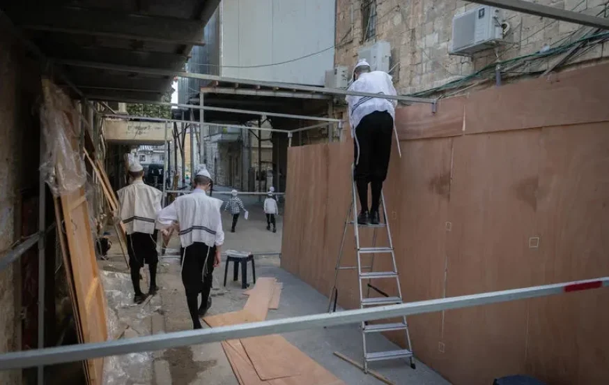טרגדיה ערב חג הסוכות: ילד בן 9 נפל מסולם במהלך בניית סוכה טרגדיה ערב חג הסוכות: ילד בן 9 נפל מסולם במהלך בניית סוכה