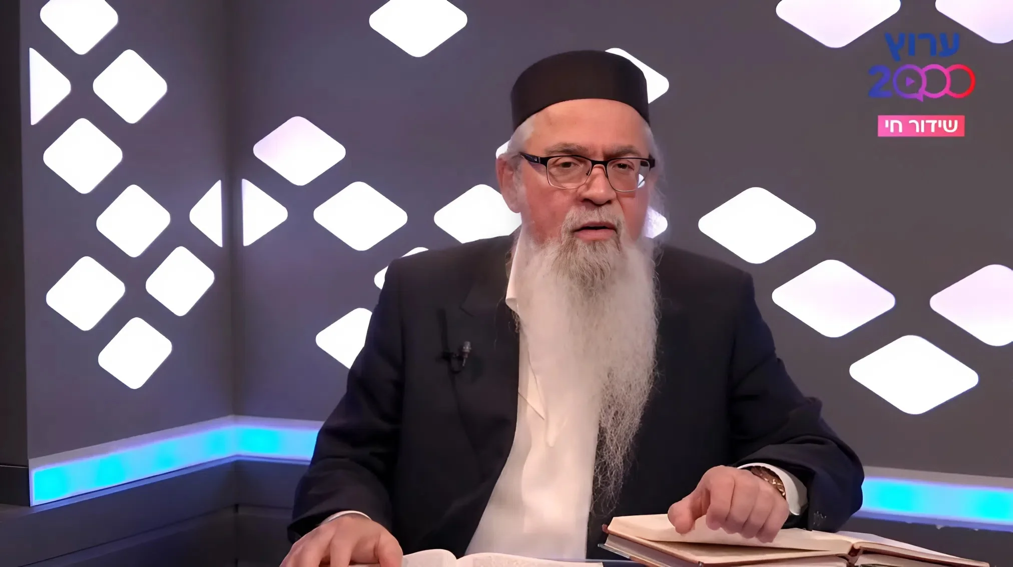 דברי הרבי מלובביץ והצהרת ראש הממשלה: המקובל הרב יוסף ביטון