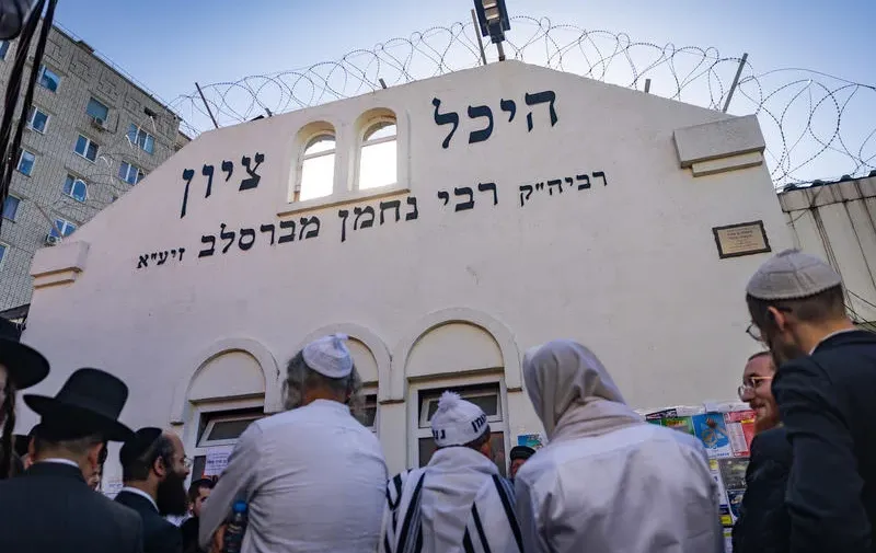 215 שנים להסתלקותו של רבי נחמן מברסלב: סוד סיפורי המעשיות 215 שנים להסתלקותו של רבי נחמן מברסלב: סוד סיפורי המעשיות