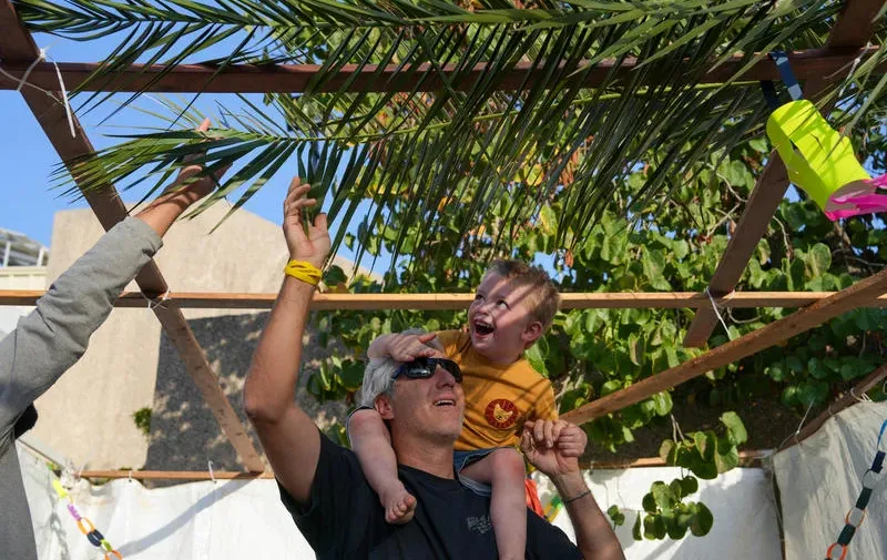 7 סגולות לחג סוכות שישפיעו עליכם שפע של ברכה ושמחה