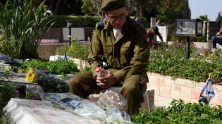 "הם לא 'נפלו' על תאריך רנדומלי": אלמנת לוחם סיירת מטכ"ל במילים חותכות על 7 באוקטובר