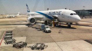מחדל בבן גוריון: נער בן 13 הצליח לעלות למטוס ללא דרכון ובלי כרטיס טיסה