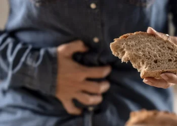 מרגישים עייפים כל הזמן? זה עלול להיות צליאק - גם בגיל 50+