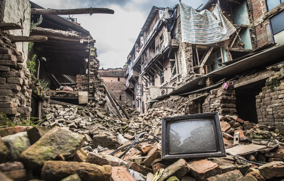 רעידת אדמה בעוצמה 7.4 הכתה בפיליפינים: לפחות שני הרוגים ונזק נרחב