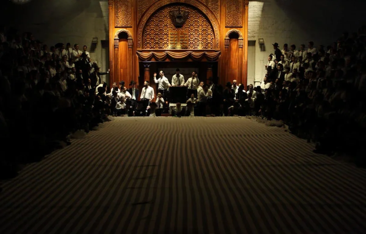 ישיבת פוניבז'  מסיבת חג - מוצאי שמחת תורה תשפ"ו