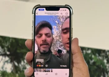 הקרב על התודעה: חמאס שולט במסר מהשבי ושולח את שיחת הווידאו הראשונה