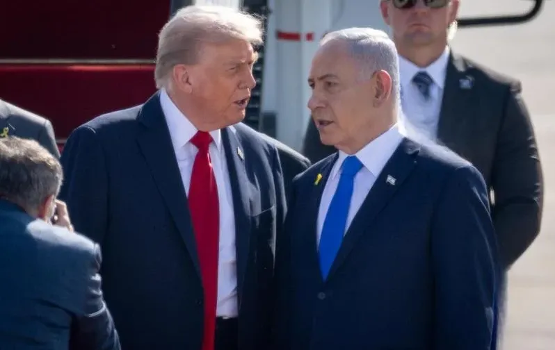 טראמפ יטוס לשארם לבדו: נסיעת נתניהו בוטלה בשל החג טראמפ יטוס לשארם לבדו: נסיעת נתניהו בוטלה בשל החג