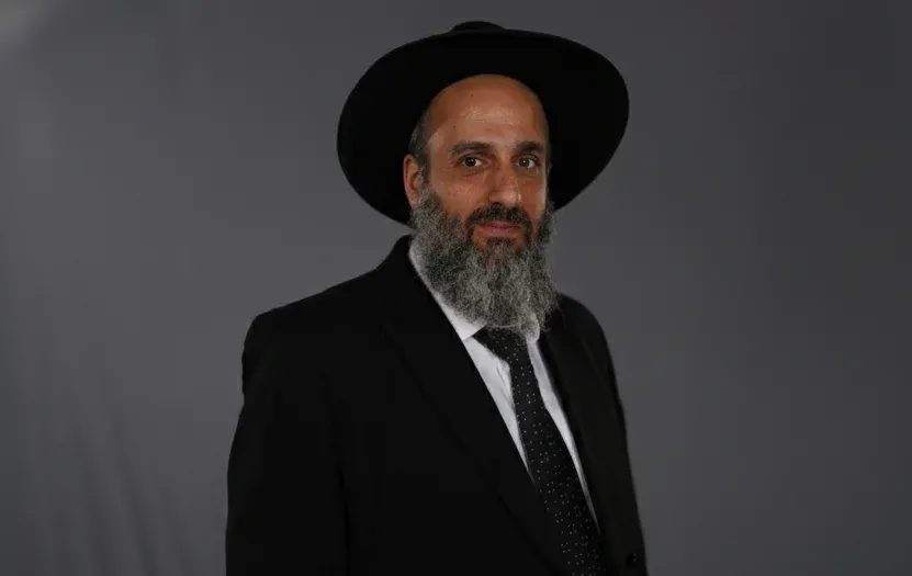 הרב הגאון יניב עזיז שליט"א 