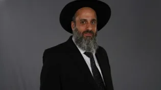 מותר לצאת עם נשק בשבת? פינתו השבועית של הרב יניב עזיז שליט"א