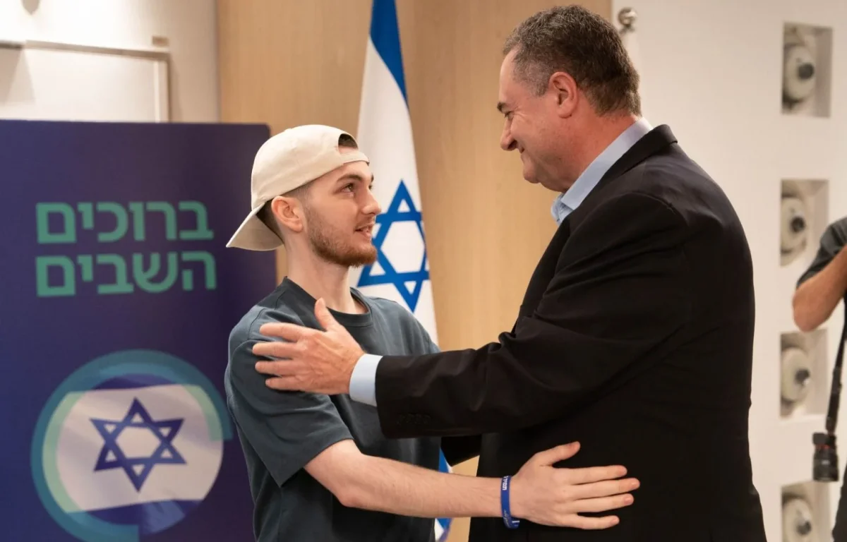 החטוף בר קופרשטיין לשר הביטחון: &ldquo;אני בידיים של בורא עולם"